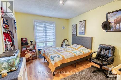 8 Vista Crescent, North Grenville, ON - Indoor Photo Showing Bedroom