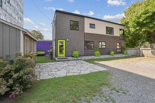 New rear unit 3+4 - 65 Queen Street, St. Catharines, ON - Outdoor