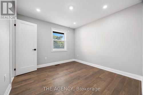 318 Rhodes Avenue, Toronto (Greenwood-Coxwell), ON - Indoor Photo Showing Other Room