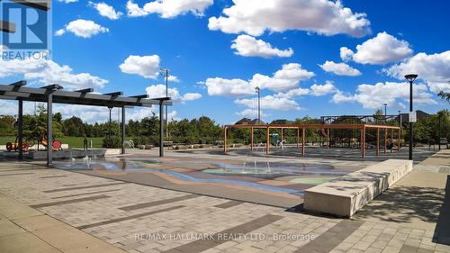 5 Carat Crescent, Richmond Hill (Westbrook), ON - Outdoor With View