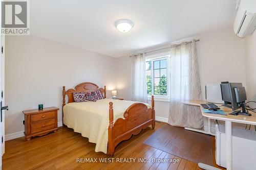 7 Stewart Crescent, Essa (Thornton), ON - Indoor Photo Showing Bedroom