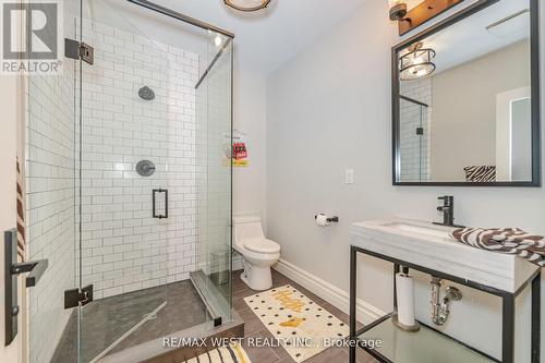 7 Stewart Crescent, Essa (Thornton), ON - Indoor Photo Showing Bathroom