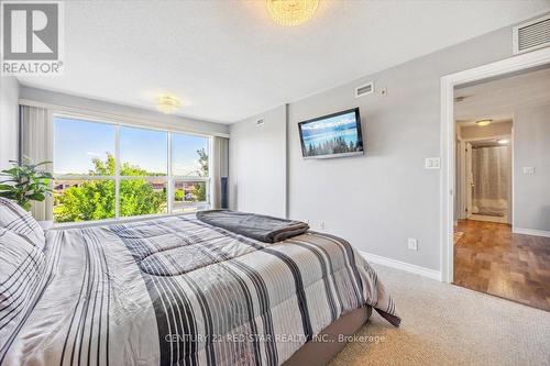 310 - 500 Mapleview Drive W, Barrie, ON - Indoor Photo Showing Bedroom