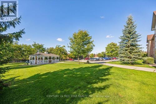 310 - 500 Mapleview Drive W, Barrie (Holly), ON - Outdoor