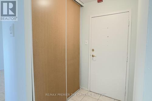 607 - 3533 Derry Road E, Mississauga (Malton), ON - Indoor Photo Showing Other Room