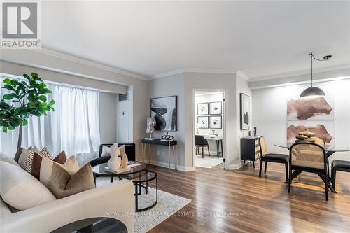 205 - 430 Pearl Street, Burlington (Brant), ON - Indoor Photo Showing Living Room