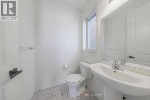 532 Hornbeck Street, Cobourg, ON - Indoor Photo Showing Bathroom