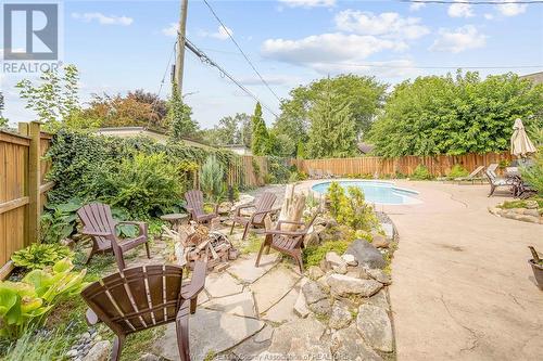 465 Roselawn Drive, Windsor, ON - Outdoor With In Ground Pool