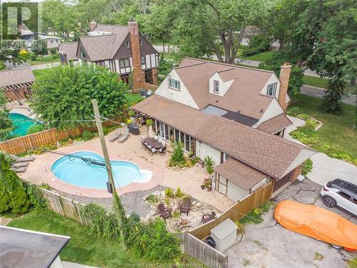 465 Roselawn Drive, Windsor, ON - Outdoor With In Ground Pool