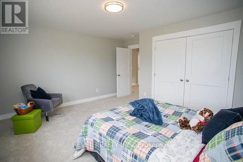 7A Yeager Avenue, Norfolk, ON - Indoor Photo Showing Bedroom