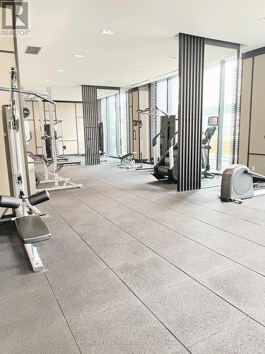 801 - 501 Yonge Street, Toronto, ON - Indoor Photo Showing Gym Room