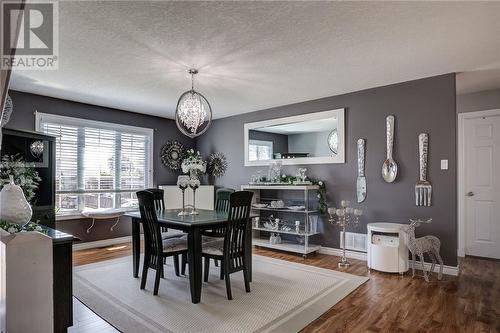 21 First Avenue, Sudbury, ON - Indoor Photo Showing Dining Room