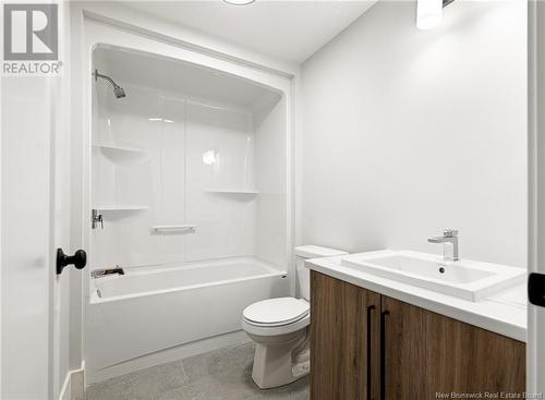 189 Teaberry Avenue, Moncton, NB - Indoor Photo Showing Bathroom