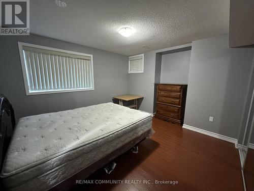 6 Bayhampton Drive, Brampton, ON - Indoor Photo Showing Bedroom