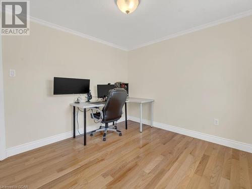 21 Munroe Crescent, Guelph, ON - Indoor Photo Showing Office