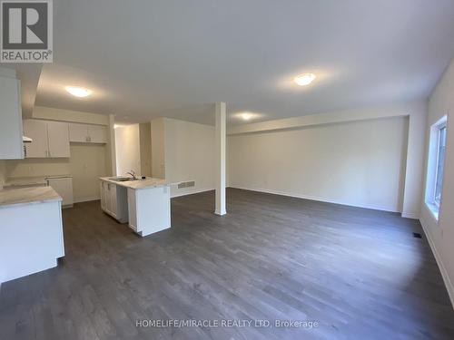 148 Winters Way, Shelburne, ON - Indoor Photo Showing Kitchen