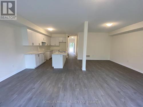 148 Winters Way, Shelburne, ON - Indoor Photo Showing Kitchen