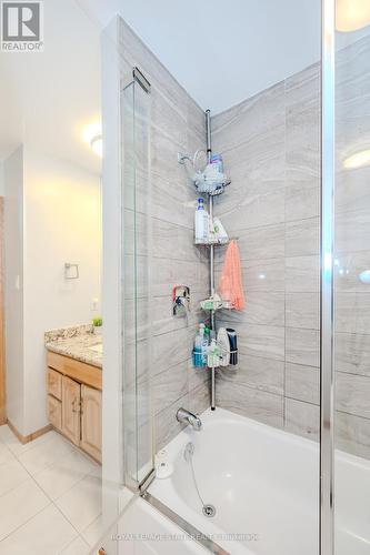 41 - 100 Quigley Road, Hamilton (Vincent), ON - Indoor Photo Showing Bathroom