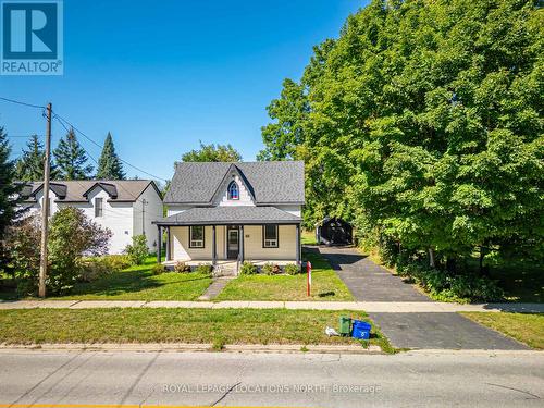 148 Marsh Street, Blue Mountains, ON - Outdoor With Facade