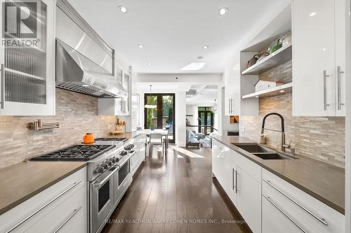 90 Forest Hill Road, Toronto (Casa Loma), ON - Indoor Photo Showing Kitchen With Double Sink With Upgraded Kitchen