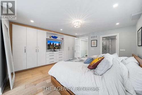 3062 Bayview Avenue, Toronto (Willowdale East), ON - Indoor Photo Showing Bedroom