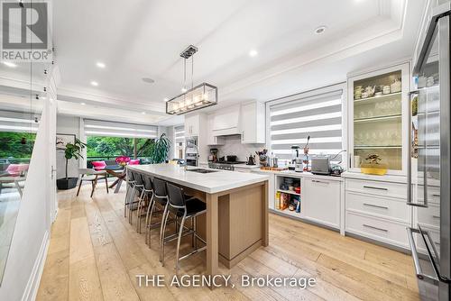 3062 Bayview Avenue, Toronto, ON - Indoor Photo Showing Kitchen With Upgraded Kitchen