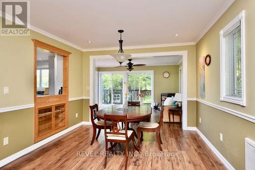 1236 Golden Beach Road, Bracebridge, ON - Indoor Photo Showing Dining Room