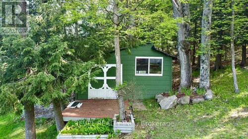 1236 Golden Beach Road, Bracebridge, ON - Outdoor