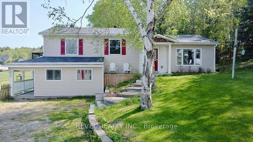 1236 Golden Beach Road, Bracebridge, ON - Outdoor