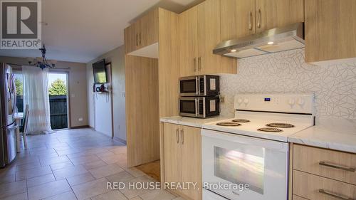 4 Eastwood Drive, Welland, ON - Indoor Photo Showing Kitchen