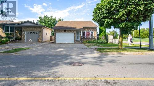 4 Eastwood Drive, Welland, ON - Outdoor