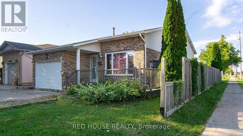 4 Eastwood Drive, Welland, ON - Outdoor