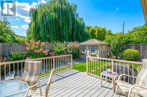 33 Hickory Avenue, Niagara-On-The-Lake, ON - Outdoor With Deck Patio Veranda With Backyard