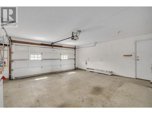 756 Springrose Way, Kelowna, BC - Indoor Photo Showing Garage