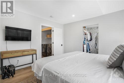 10280 Harvey Road, Merrickville-Wolford, ON - Indoor Photo Showing Bedroom