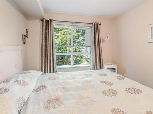 311-5660 Edgewater Lane, Nanaimo, BC - Indoor Photo Showing Bedroom