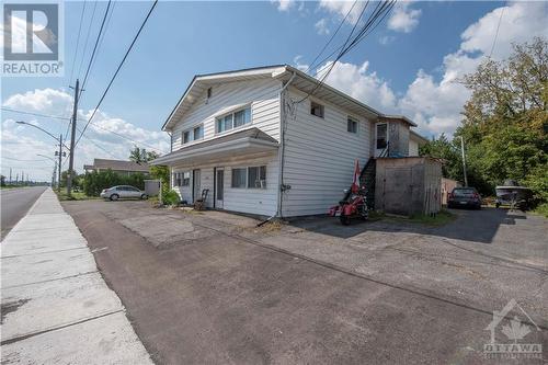 2870 Colonial Road, Ottawa, ON 