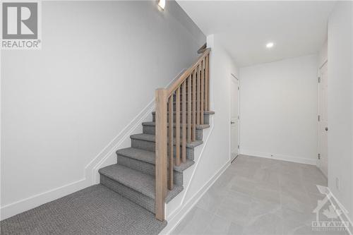 147 Lemon Leaf Lane, Ottawa, ON - Indoor Photo Showing Other Room