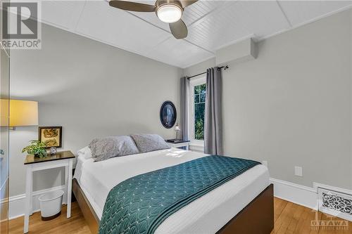 48 Clarey Avenue, Ottawa, ON - Indoor Photo Showing Bedroom