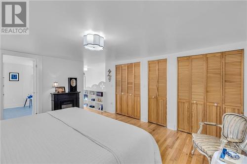 48 Clarey Avenue, Ottawa, ON - Indoor Photo Showing Bedroom