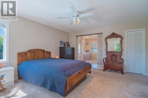 4525 Centre Road, Grand Forks, BC - Indoor Photo Showing Bedroom