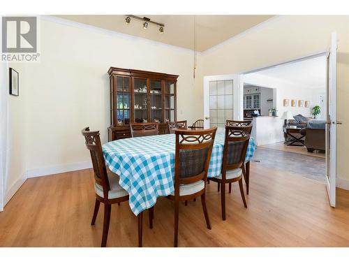 4350 50 Street Ne, Salmon Arm, BC - Indoor Photo Showing Dining Room