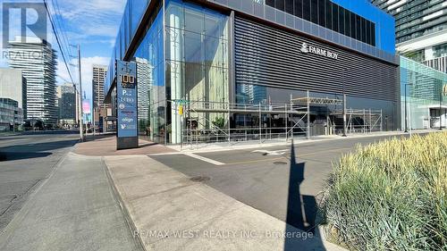 6803 - 138 Downes Street, Toronto (Waterfront Communities), ON - Outdoor