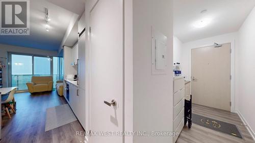 6803 - 138 Downes Street, Toronto (Waterfront Communities), ON - Indoor Photo Showing Other Room