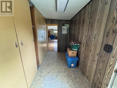 220 2Nd Street E, Dinsmore, SK - Indoor Photo Showing Other Room