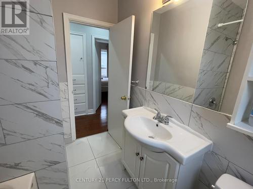 19 Lynvalley Crescent, Toronto (Wexford-Maryvale), ON - Indoor Photo Showing Bathroom