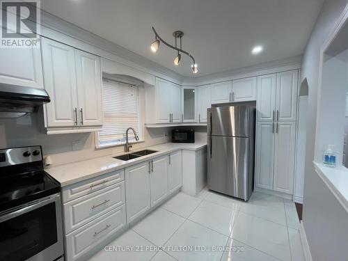 19 Lynvalley Crescent, Toronto (Wexford-Maryvale), ON - Indoor Photo Showing Kitchen With Double Sink