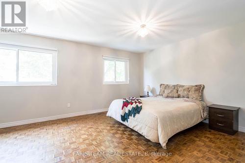 79 - 28 Donald Street, Barrie (Queen'S Park), ON - Indoor Photo Showing Bedroom