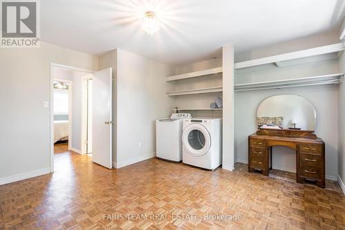 79 - 28 Donald Street, Barrie (Queen'S Park), ON - Indoor Photo Showing Laundry Room