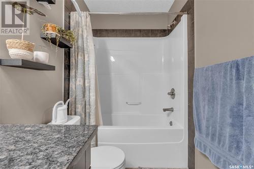 505 3830 Dewdney Avenue E, Regina, SK - Indoor Photo Showing Bathroom